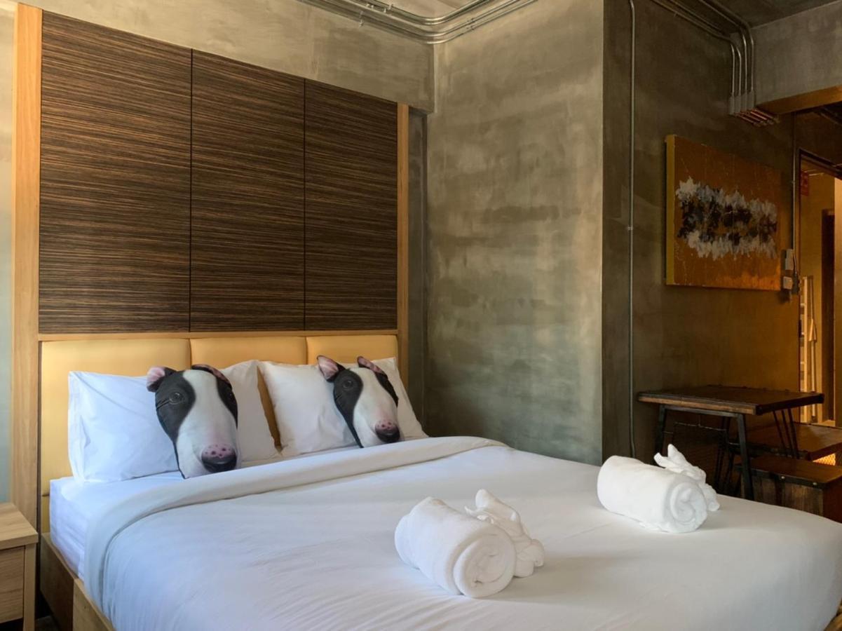 Pinghostel (Adults Only) Chiang Mai Bagian luar foto