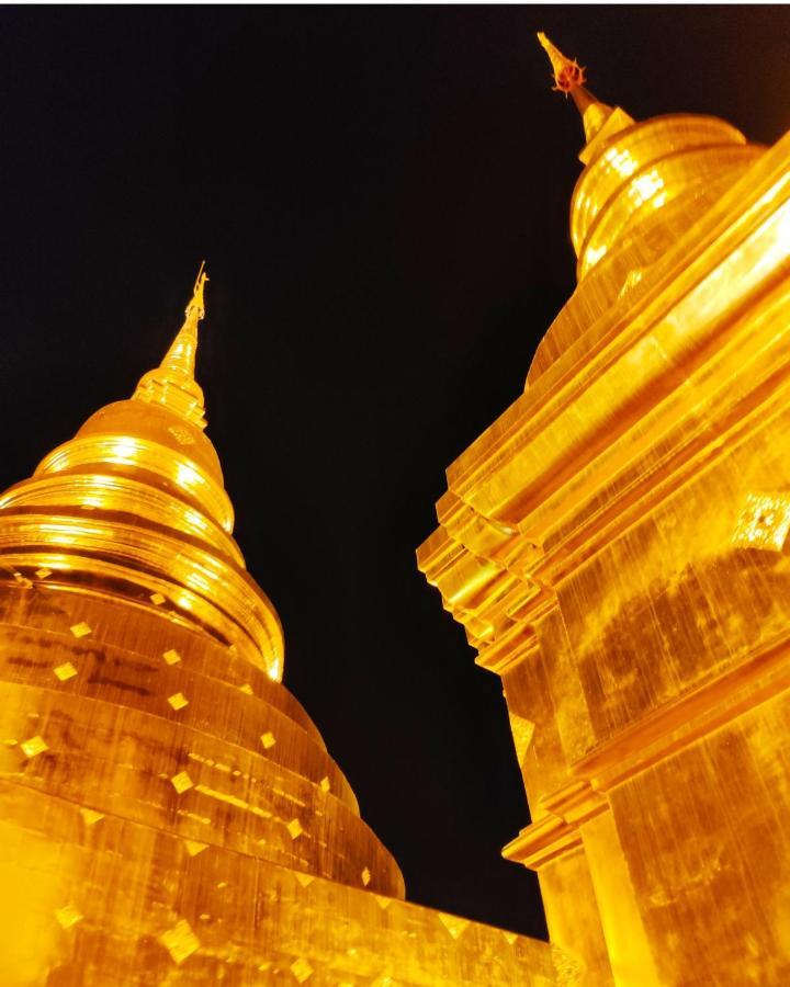Pinghostel (Adults Only) Chiang Mai Bagian luar foto